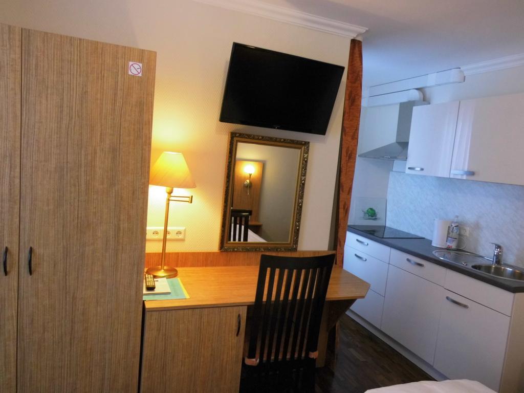 Hotel Aviv Berlijn Buitenkant foto