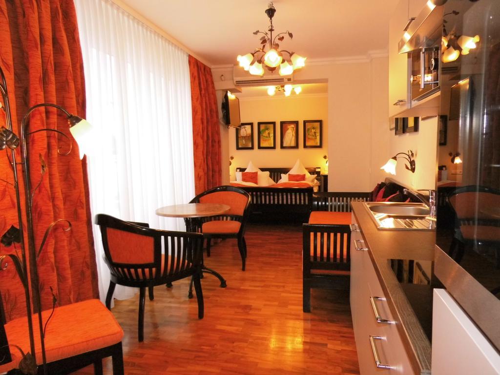 Hotel Aviv Berlijn Buitenkant foto