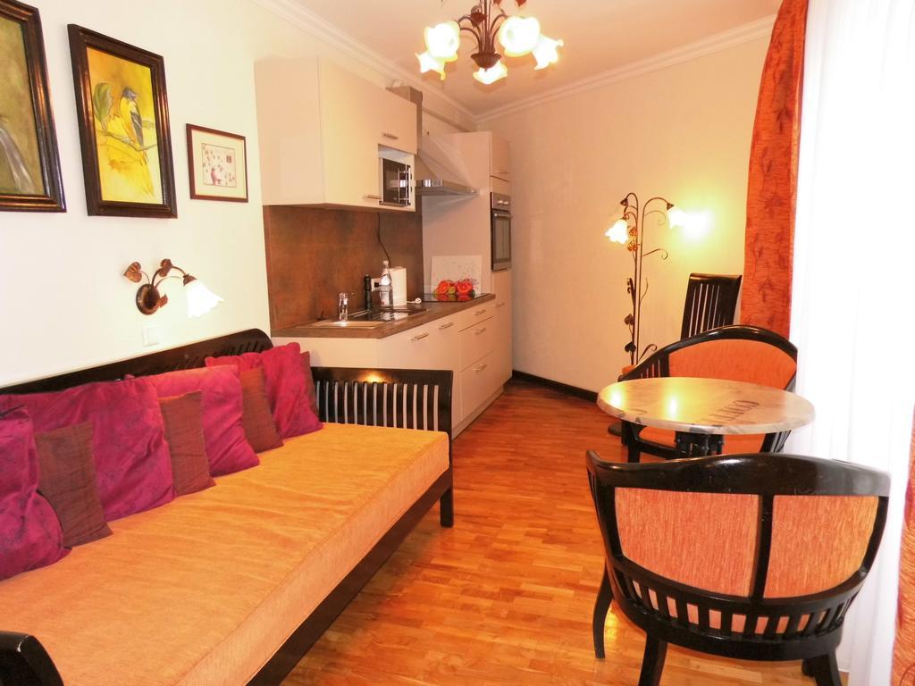 Hotel Aviv Berlijn Buitenkant foto