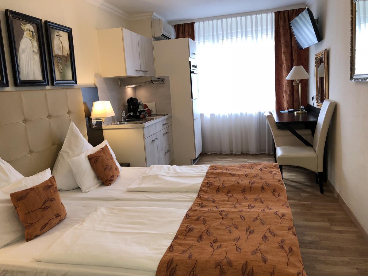 Hotel Aviv Berlijn Buitenkant foto
